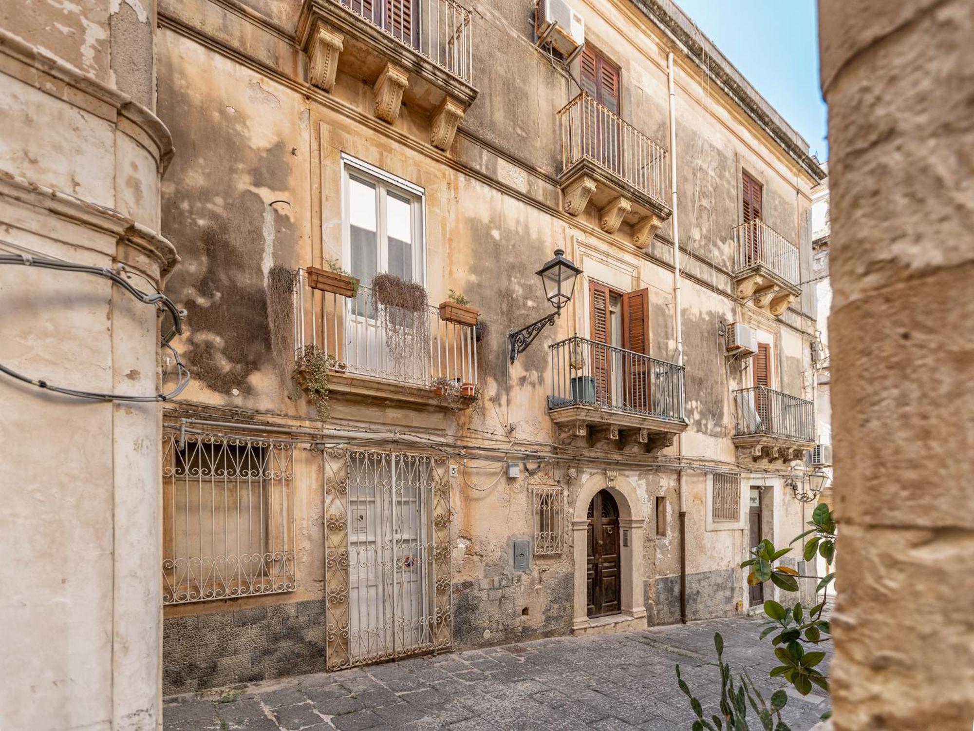 Suite San Tommaso - Ortigia Holidays Syracuse Exterior photo